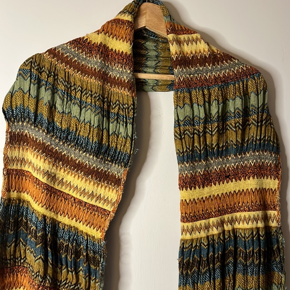 Tolani Multicolor Scarf - Picture 2 of 3